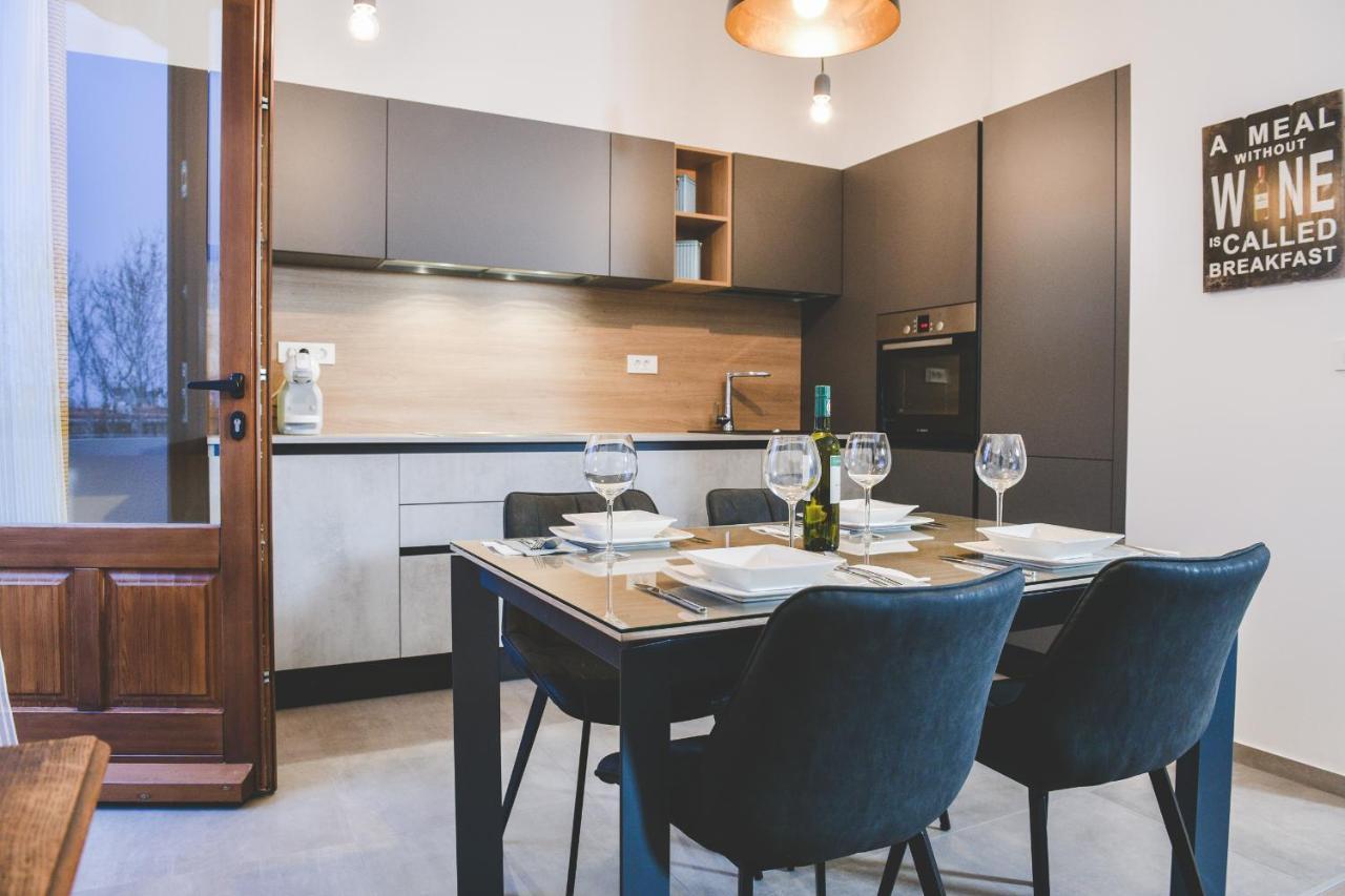 Luxury Apartment Antonia In The City Centre غييكا المظهر الخارجي الصورة