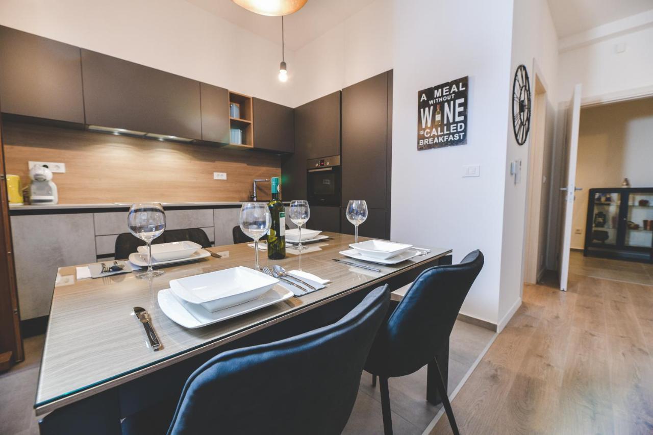 Luxury Apartment Antonia In The City Centre غييكا المظهر الخارجي الصورة